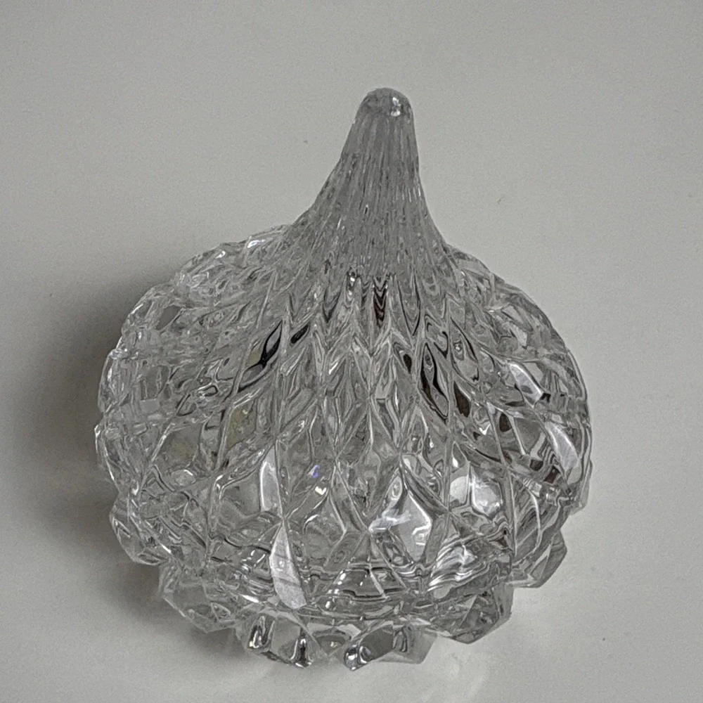 Godinger Crystal Hershey's Kiss covered candy dish. D28